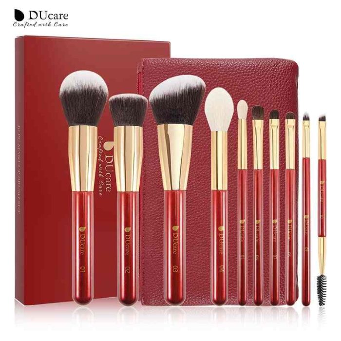 DUCARE - Set Brush Red doré avec trousse (10 pièces)