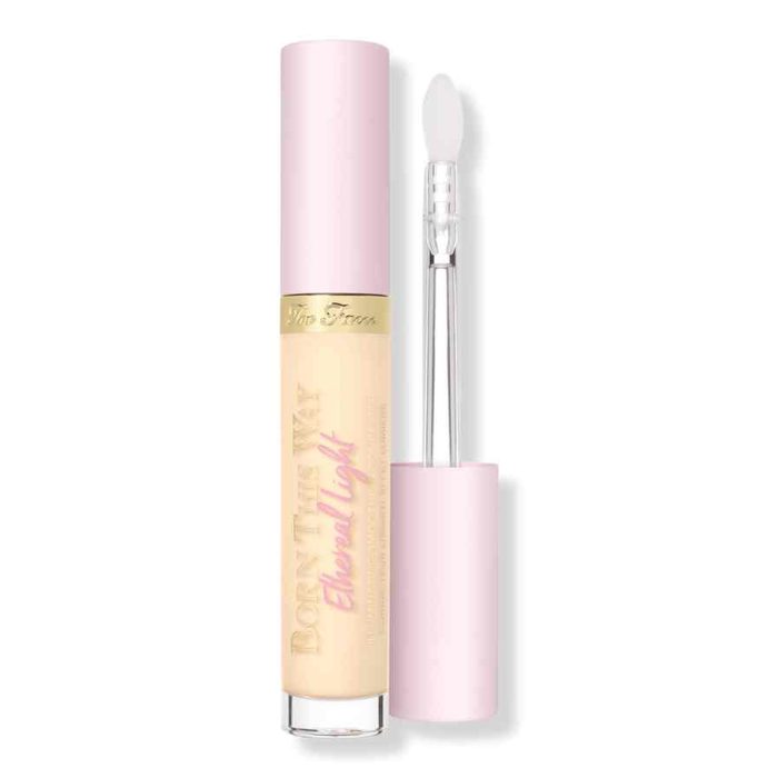 TOO FACED - Born This Way Ethereal Light Concealer - Anticernes - ref vanille wafer